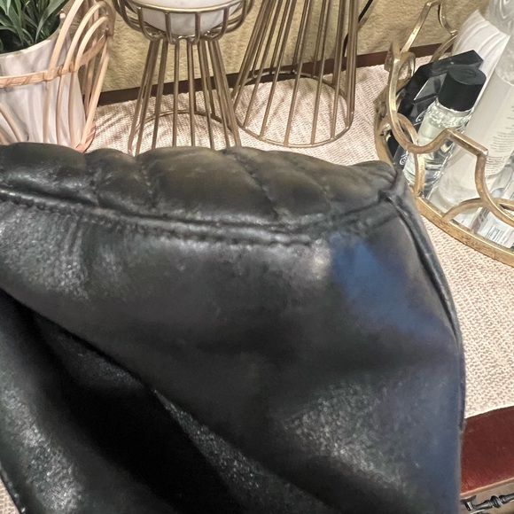 SOLD Gucci black Marmont handbag shoulder bag large chain strap - Picture 11 of 15